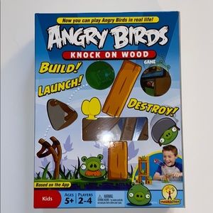 Angry Birds Knock on Wood Game